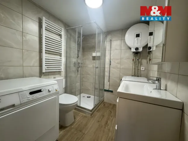 Pronájem chaty, Seč, 25 m2