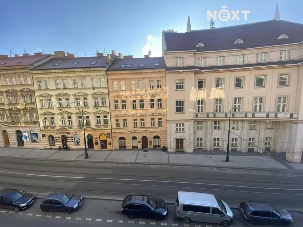 Pronájem kanceláře, Praha - Nové Město, Na Moráni, 67 m2