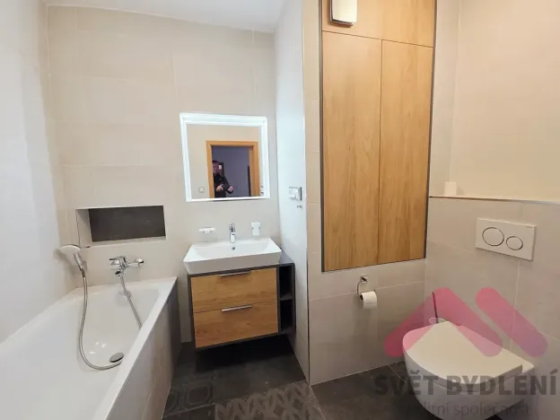 Pronájem bytu 4+1, Praha - Michle, Ohradní, 107 m2