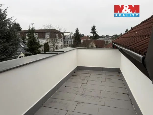 Pronájem rodinného domu, Průhonice, Kosatcová, 291 m2