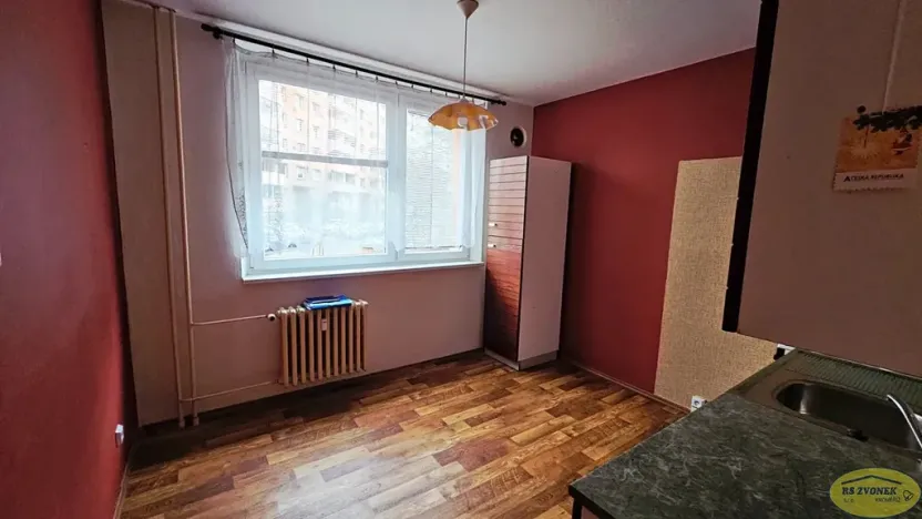 Prodej bytu 1+1, Kroměříž, Rumunská, 36 m2