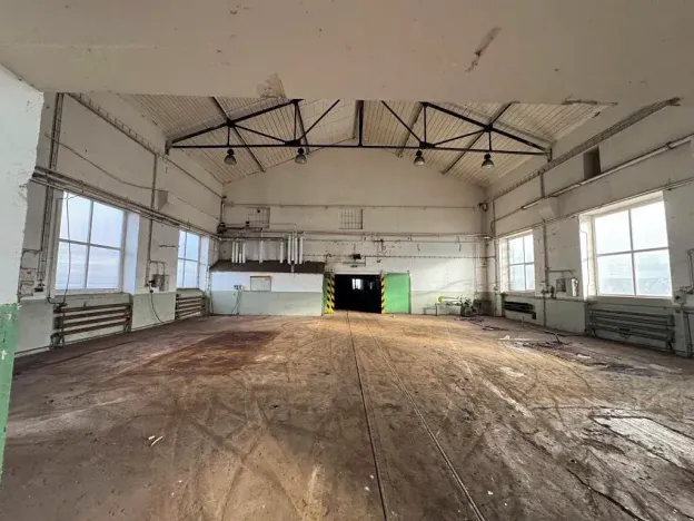 Dražba výrobních prostor, Pardubice, 5239 m2