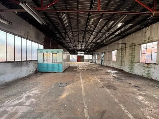 Dražba výrobních prostor, Pardubice, 5239 m2