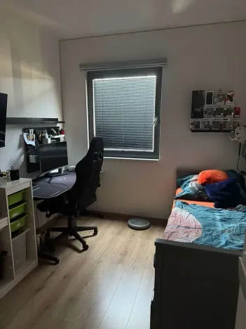 Prodej rodinného domu, Králův Dvůr, Tři Vršky, 130 m2