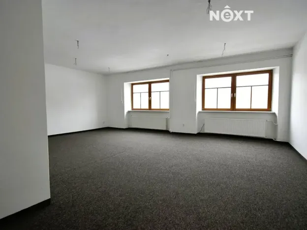 Pronájem kanceláře, Vyškov, Masarykovo náměstí, 96 m2