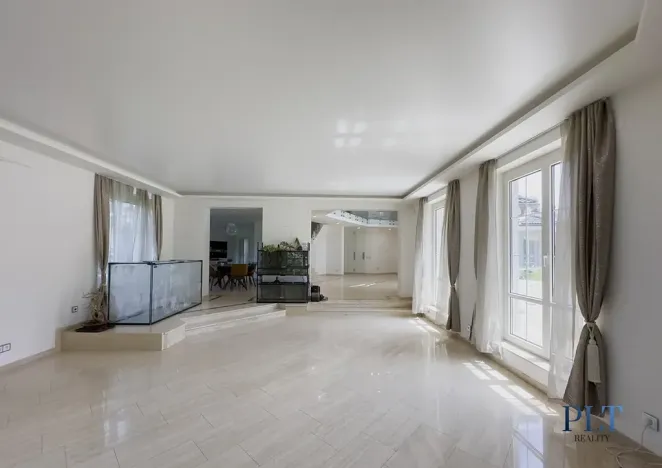 Prodej vily, Babice, Starobabická, 728 m2