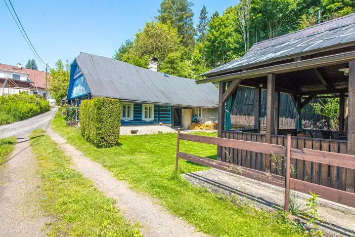 Prodej chalupy, Benešov u Semil, 120 m2