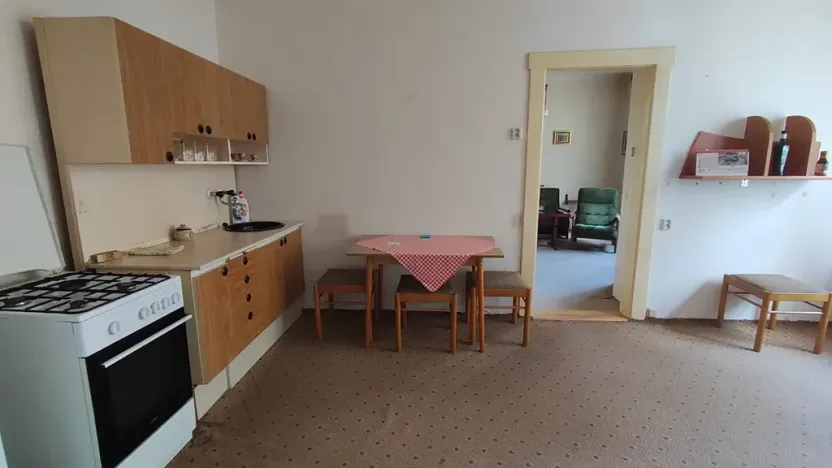 Pronájem bytu 2+kk, Praha - Žižkov, Buchovcova, 47 m2