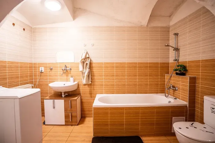 Prodej vícegeneračního domu, Hostinné, Dolní brána, 255 m2