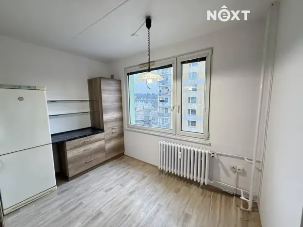 Pronájem bytu 3+1, Dvůr Králové nad Labem, Elišky Krásnohorské, 64 m2