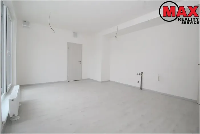 Pronájem bytu 1+kk, Odolena Voda, Pod Sokolákem, 33 m2