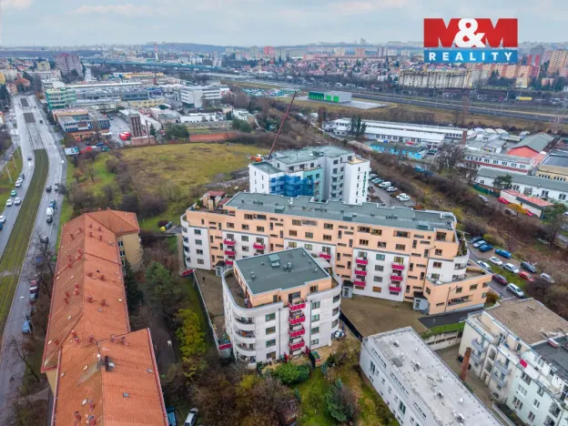 Prodej bytu 2+kk, Praha, Strančická, 58 m2