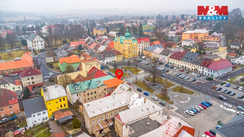 Prodej rodinného domu, Šluknov, nám. Míru, 258 m2