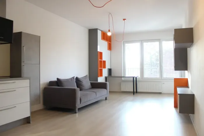 Pronájem bytu 2+kk, Pardubice - Zelené Předměstí, Pod Vinicí, 63 m2