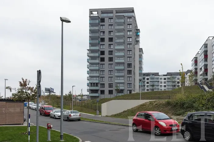 Pronájem bytu 1+kk, Praha - Hloubětín, Laponská, 31 m2