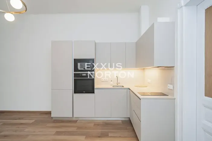 Pronájem bytu 2+kk, Praha - Vinohrady, Slezská, 57 m2