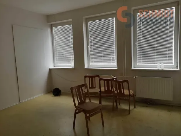 Prodej komerční nemovitosti, Jeseník nad Odrou, 4000 m2