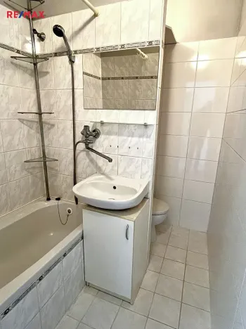 Pronájem bytu 1+1, Olomouc, U cukrovaru, 32 m2