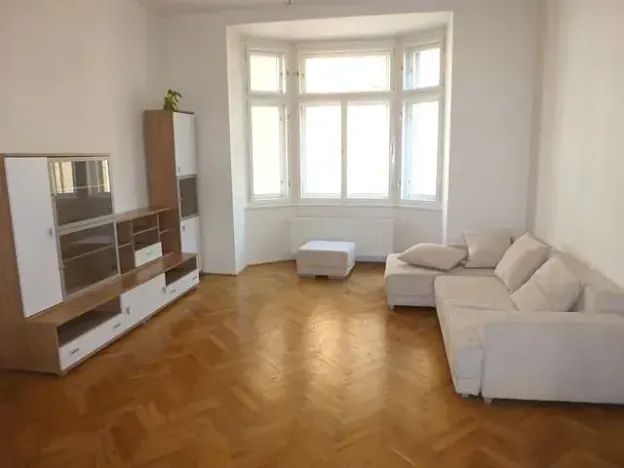 Pronájem bytu 2+kk, Praha - Vršovice, Slovinská, 59 m2