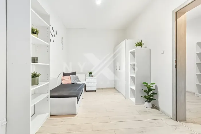 Prodej bytu 4+1, Praha - Holešovice, Bubenská, 100 m2