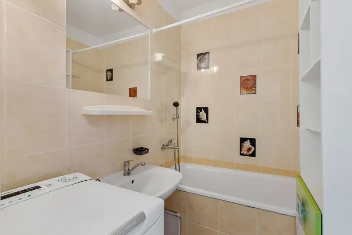 Prodej bytu 3+1, Jablonec nad Nisou, Na Vršku, 58 m2