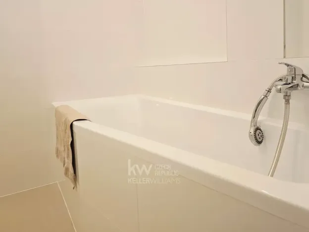 Pronájem bytu 4+kk, Praha - Vinohrady, Kouřimská, 102 m2