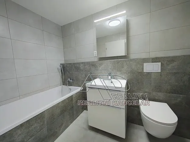 Pronájem bytu 2+kk, České Budějovice, Na Zlaté stoce, 50 m2