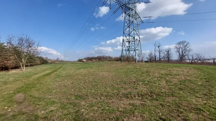 Pronájem pozemku, Praha - Kyje, 10685 m2