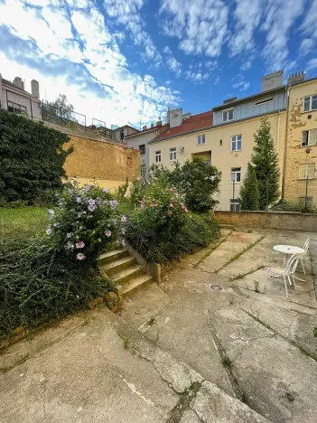 Pronájem bytu 2+kk, Praha - Michle, Pobočná, 44 m2