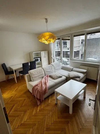 Pronájem bytu 3+kk, Praha - Záběhlice, Hlavní, 56 m2