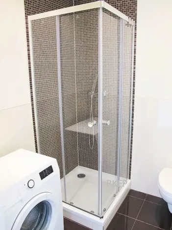 Pronájem bytu 1+kk, Praha - Hlubočepy, Geologická, 32 m2