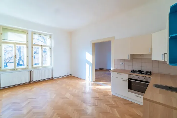 Pronájem bytu 2+1, Praha - Bubeneč, Čechova, 70 m2
