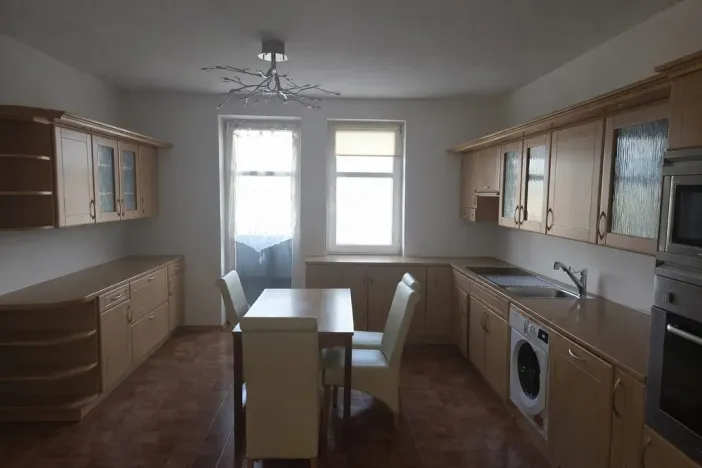 Pronájem bytu 3+1, Ústí nad Labem - Bukov, Na Kohoutě, 115 m2