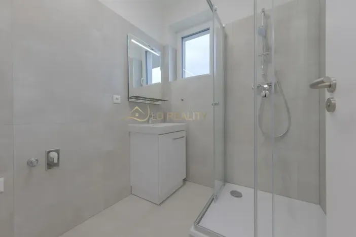 Pronájem bytu 2+kk, Olomouc, Aloise Rašína, 55 m2