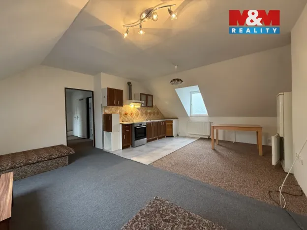 Pronájem bytu 4+kk, Praha - Horní Počernice, Náchodská, 103 m2