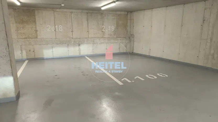 Pronájem garážového stání, Olomouc, Camilla Sitteho, 19 m2