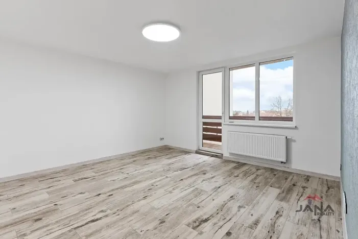 Prodej bytu 3+1, Mělnické Vtelno, Sídliště Střed, 107 m2