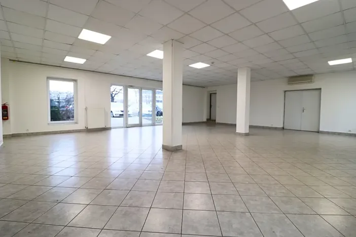 Pronájem obchodního prostoru, Modřice, Brněnská, 158 m2