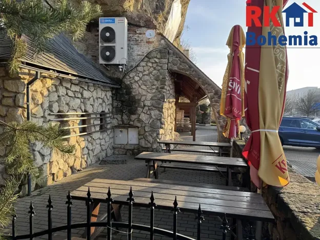 Pronájem restaurace, Mladá Boleslav, Ptácká, 410 m2