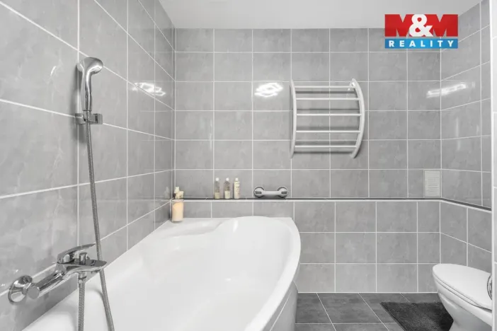 Prodej bytu 3+1, Nový Bor, Palackého, 75 m2