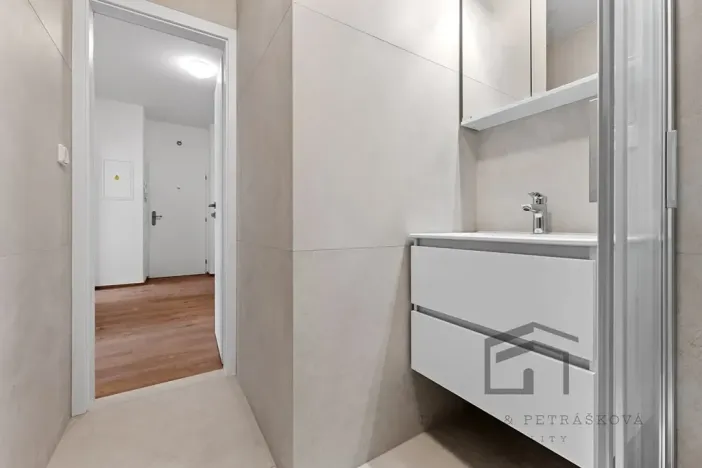 Pronájem bytu 2+kk, Praha - Břevnov, Nad Kajetánkou, 45 m2