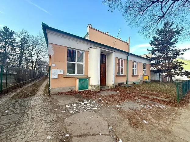 Pronájem kanceláře, Brno - Židenice, Kosmákova, 12 m2