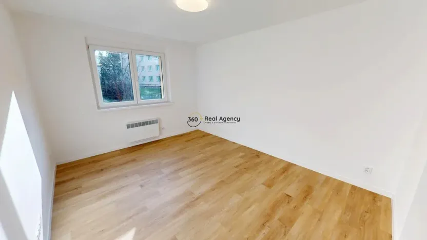 Pronájem bytu 2+1, Praha - Letňany, Vamberská, 54 m2