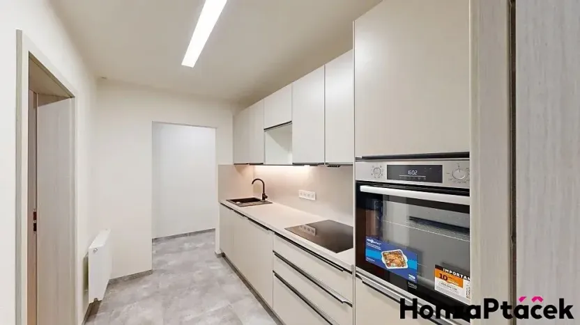 Pronájem bytu 2+kk, Praha - Holešovice, Schnirchova, 63 m2