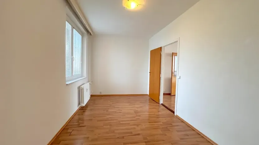 Pronájem bytu 3+1, Okrouhlá, 70 m2