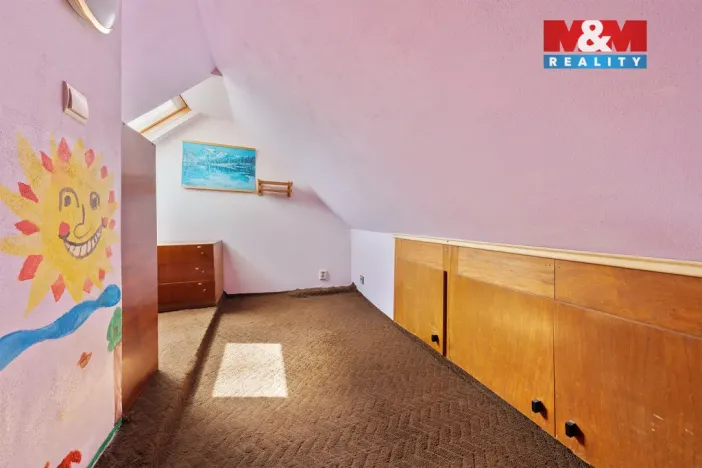 Pronájem bytu 2+1, Děčín - Děčín II-Nové Město, Lužická, 71 m2