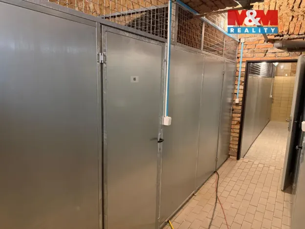 Pronájem skladu, Praha - Holešovice, Letenské náměstí, 6 m2