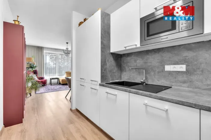 Prodej bytu 3+kk, Pardubice - Bílé Předměstí, Husova, 84 m2