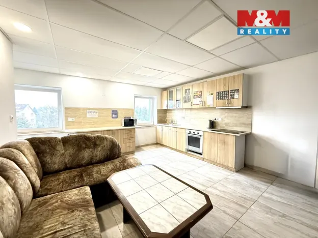 Pronájem bytu 3+1, Kvasiny, 94 m2