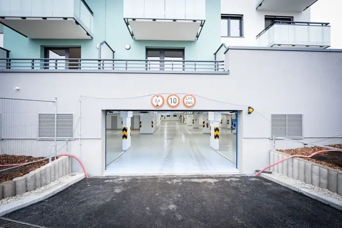 Pronájem bytu 2+kk, Praha - Strašnice, Strančická, 44 m2